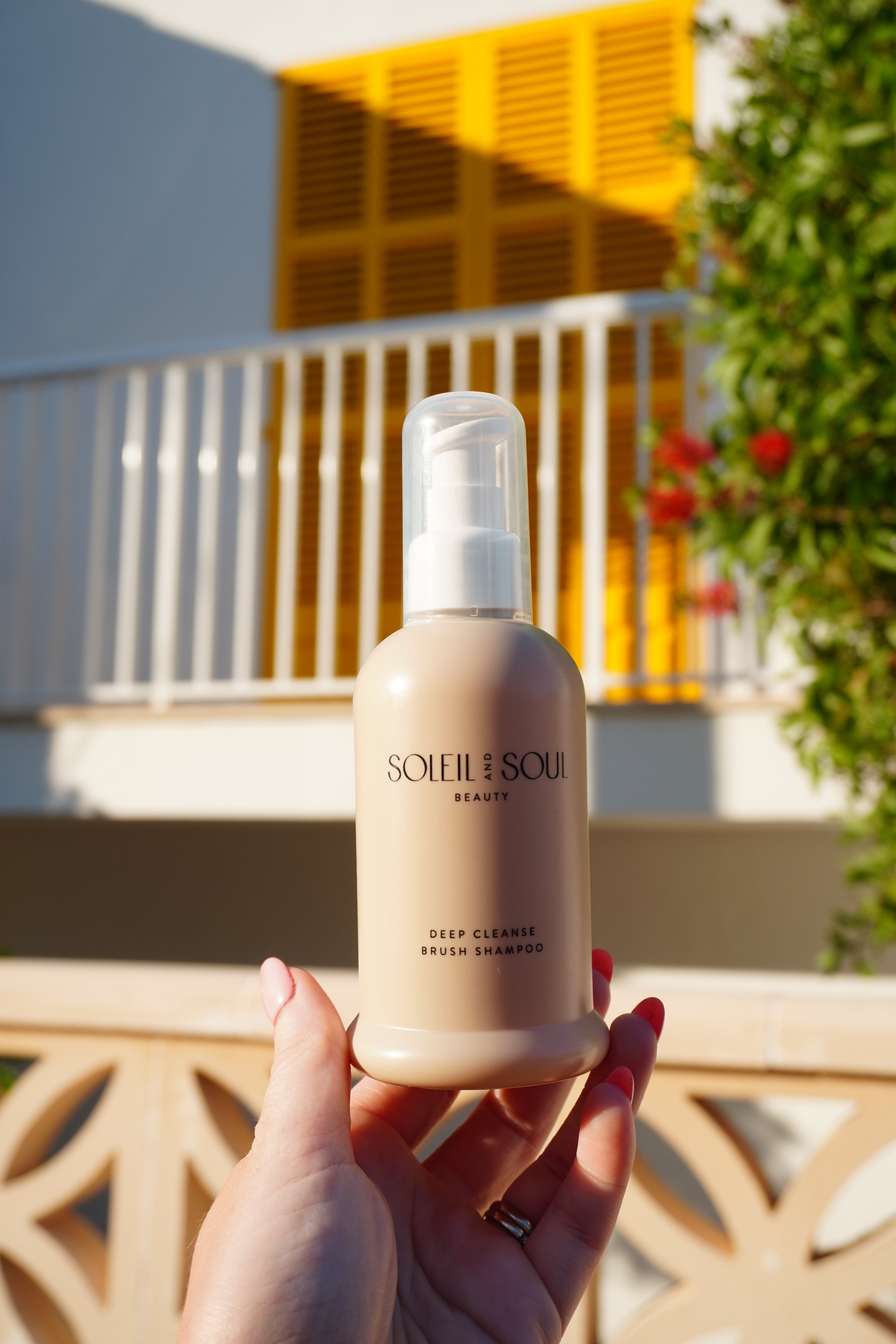 Deep Cleanse Brush Shampoo